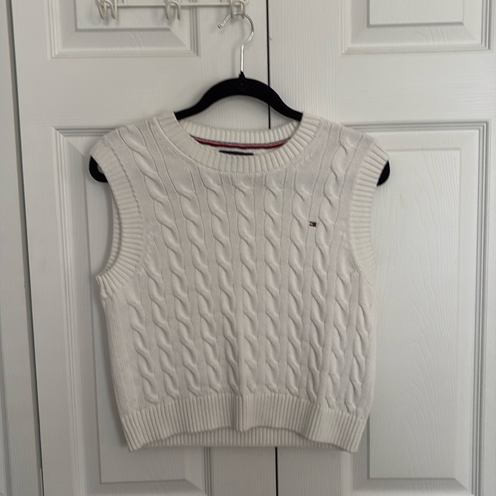 Tommy Hilfiger white short sleeve sweater